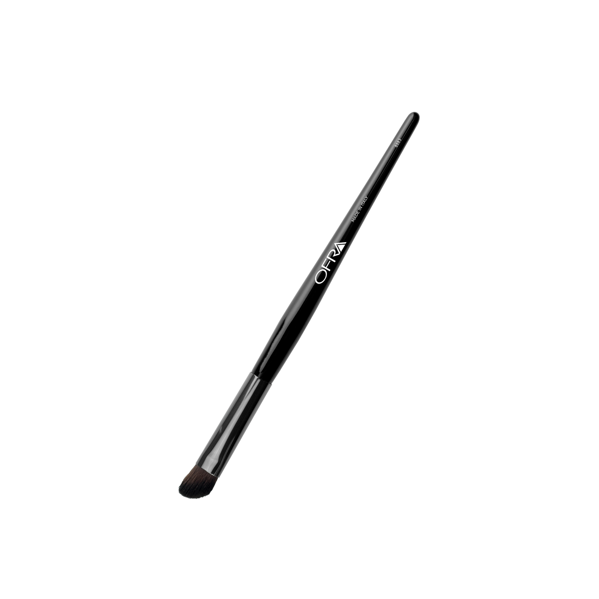 Brush #8883 - Angled Eye