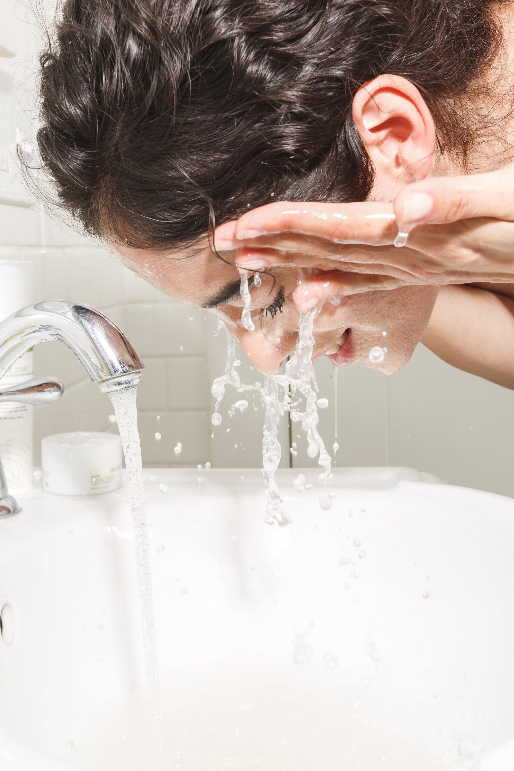 Pure Start Gentle Detoxifying Facial Cleanser